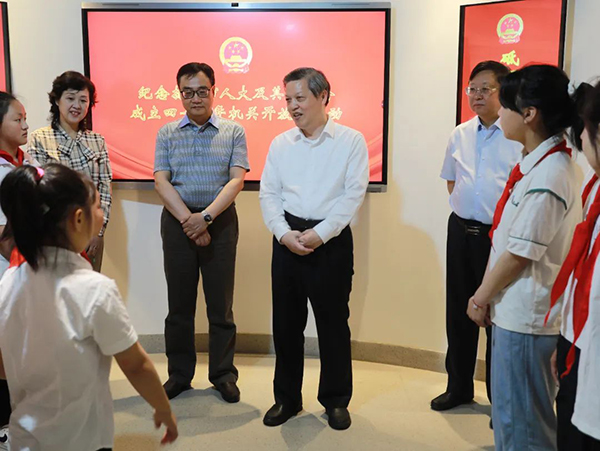 扬州人大：&ldquo;三堂课&rdquo;照亮七彩童年