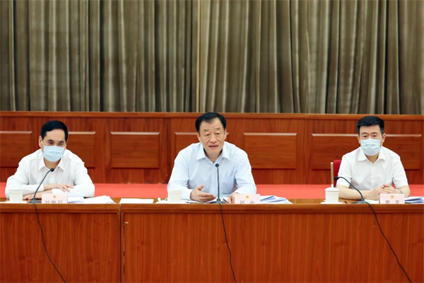 全国人大机关主题教育领导小组会议暨机关调研情况交流会召开