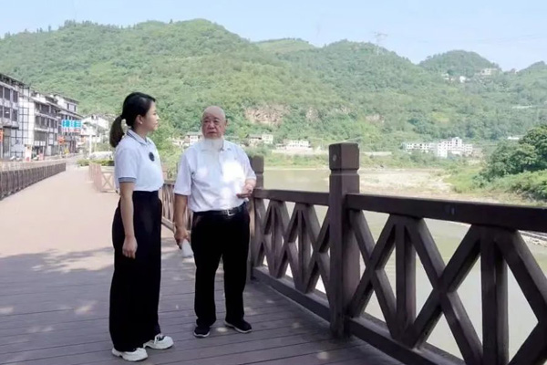 四川古蔺：守护一江碧水向东流