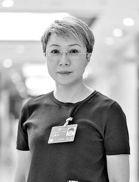 全国人大代表孙莹：推广普惠型商保 让群众就医无忧