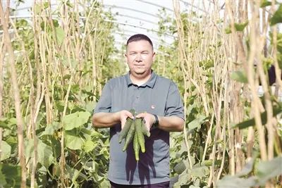 全国人大代表艾克热木&middot;买买提明：扎根基层谋发展 实干担当促振兴