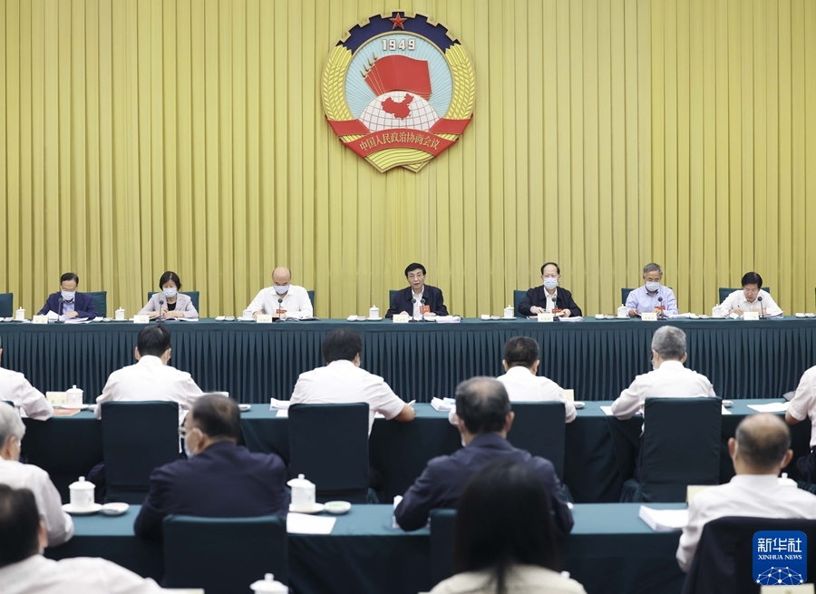 全国政协召开&ldquo;统筹城乡融合发展，全面推进乡村振兴&rdquo;专题协商会 王沪宁出席并讲话