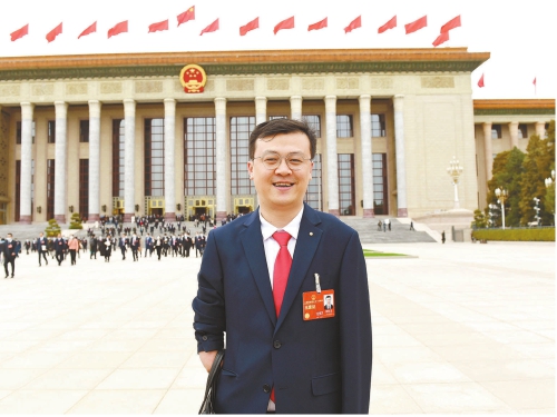  全国人大代表贾红光：让体育之光照亮更多人